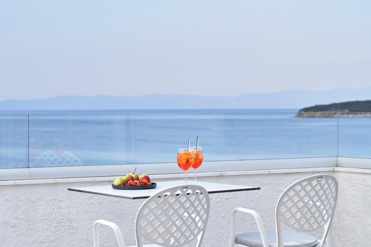 Отель Antigoni Seaside