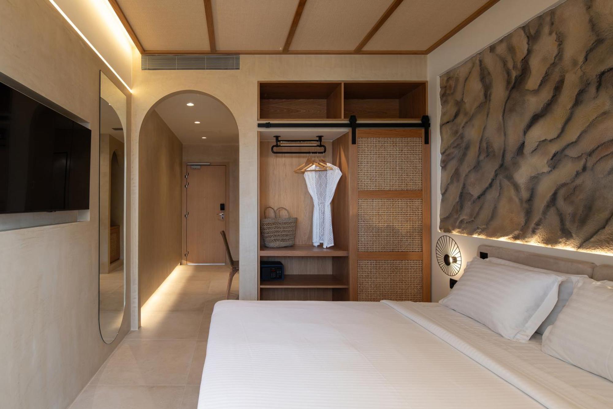 Antigoni Seaside Отель 4*